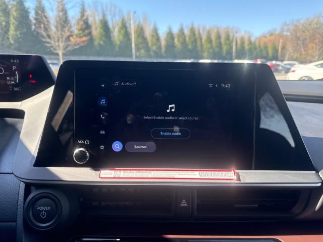 2025 Toyota Prius Plug-In Hybrid SE