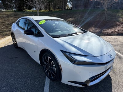 2025 Toyota Prius Plug-In Hybrid XSE