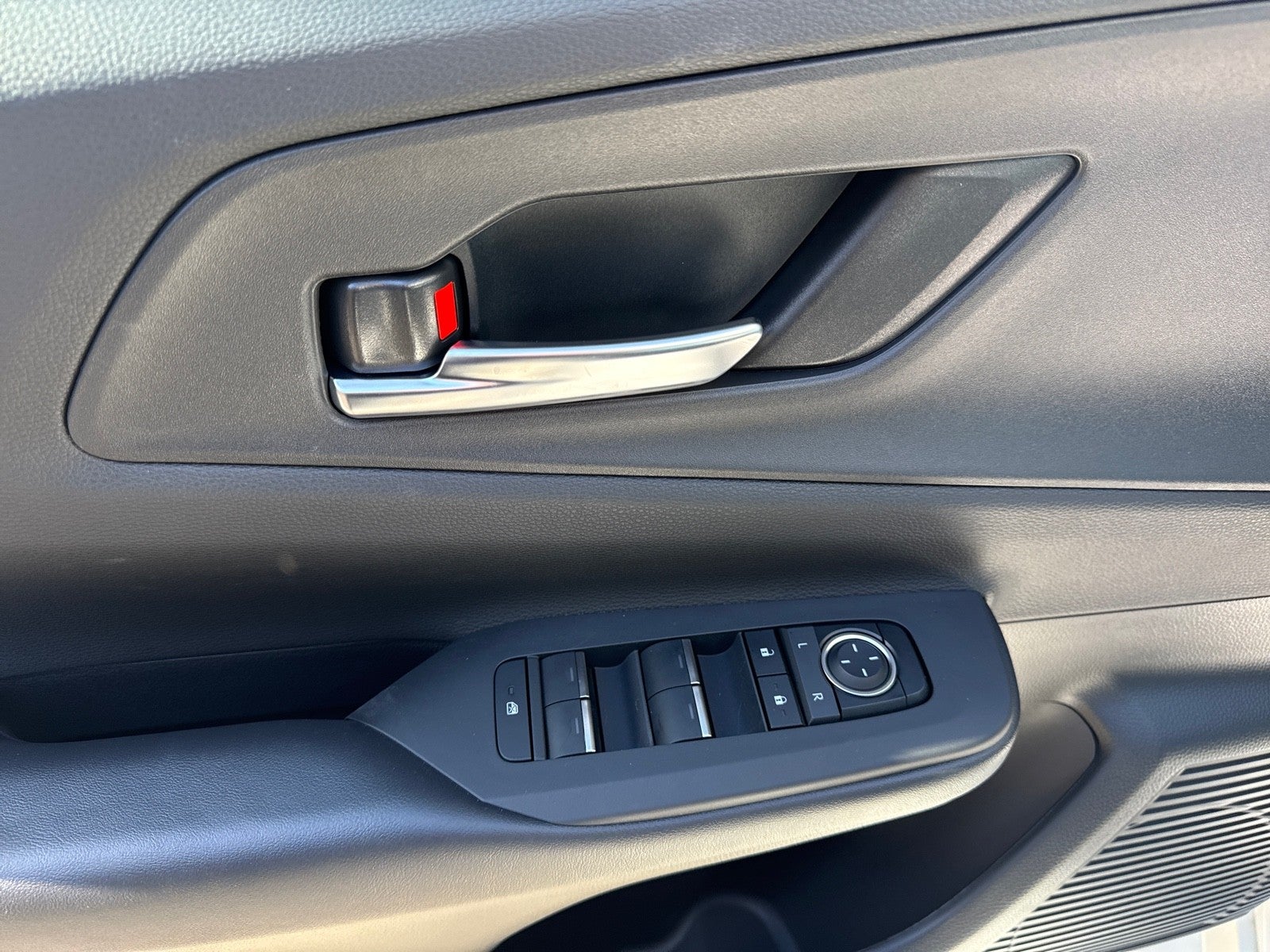 2025 Toyota Prius Plug-In Hybrid XSE