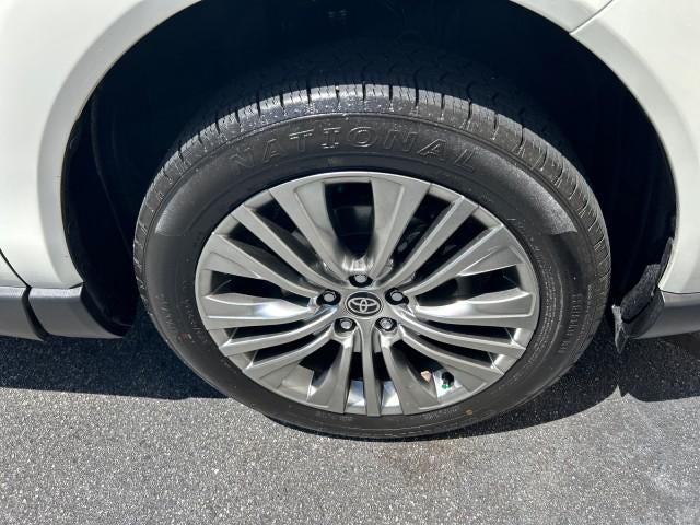 2021 Toyota Venza XLE