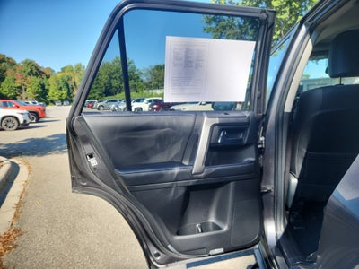 2022 Toyota 4Runner SR5 Premium
