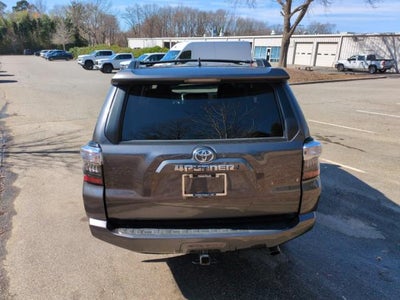 2022 Toyota 4Runner SR5 Premium