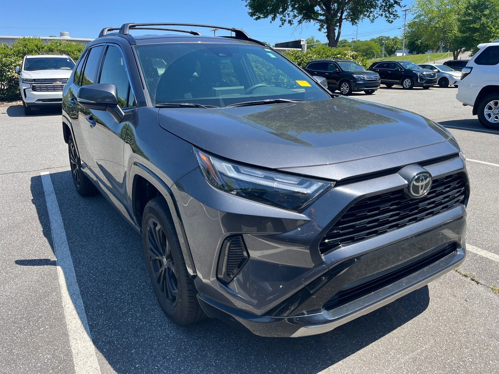2025 Toyota RAV4 Hybrid SE