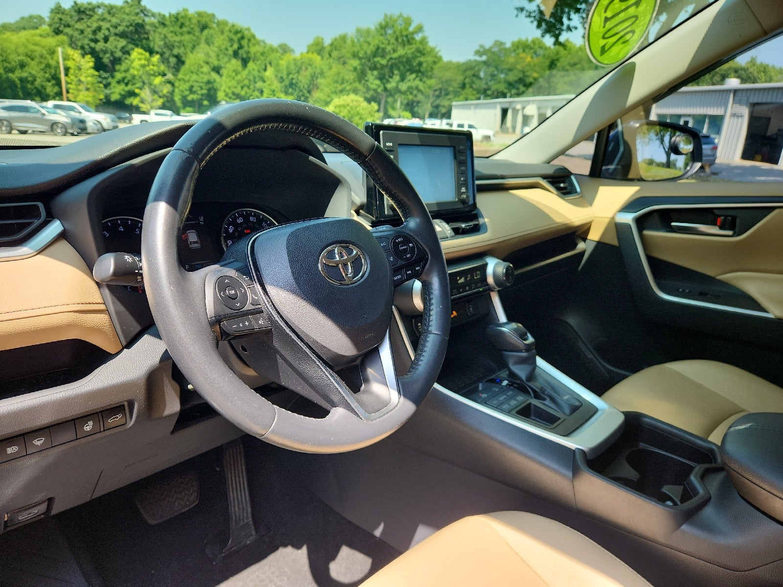 2019 Toyota RAV4 XLE Premium