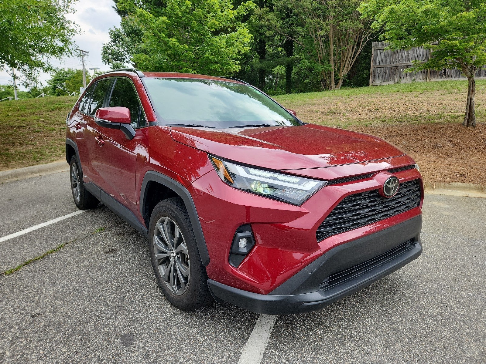 2025 Toyota RAV4 Hybrid XLE Premium