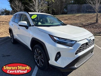2022 Toyota RAV4 Hybrid XLE Premium