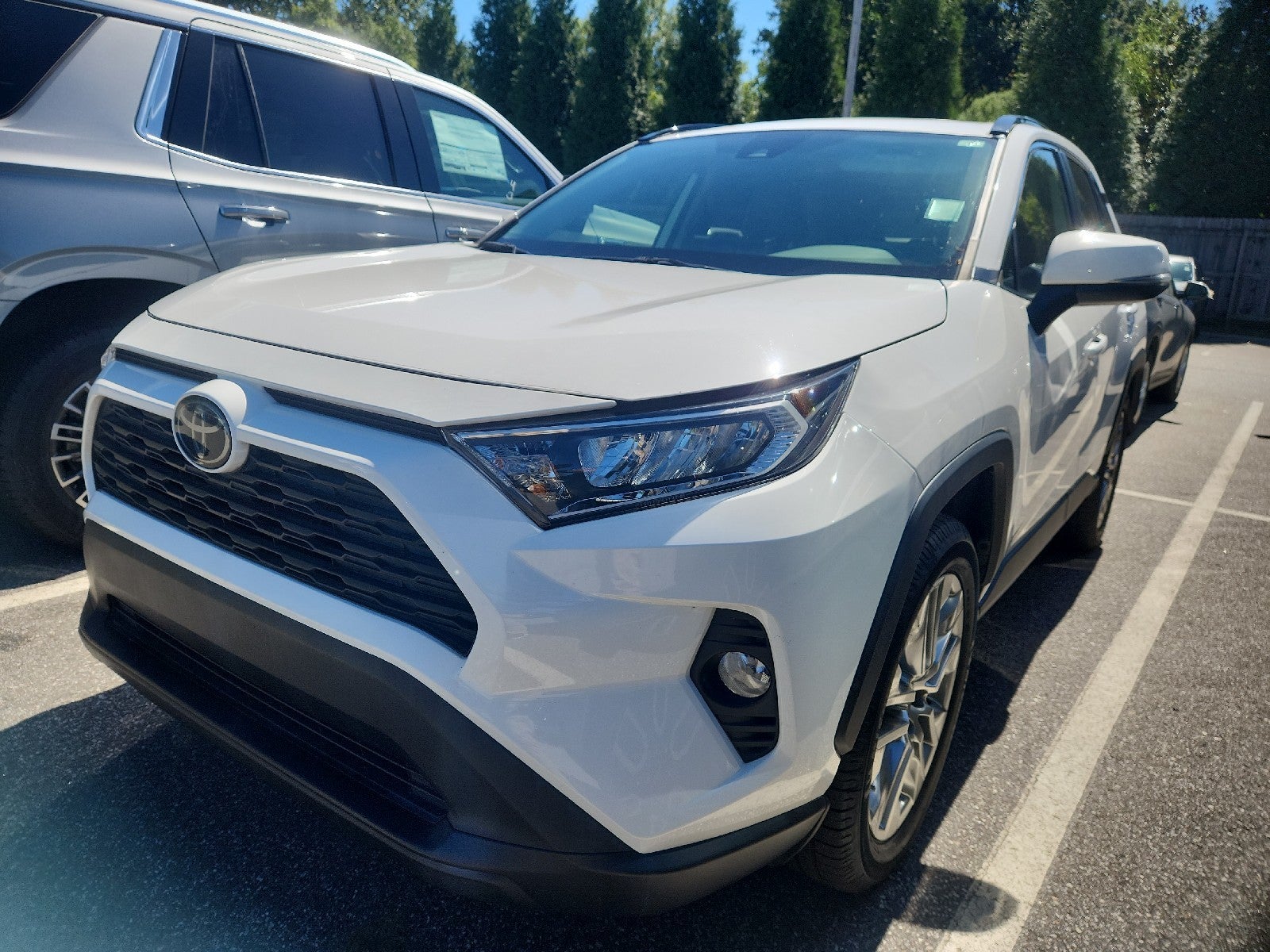 2019 Toyota RAV4 XLE Premium
