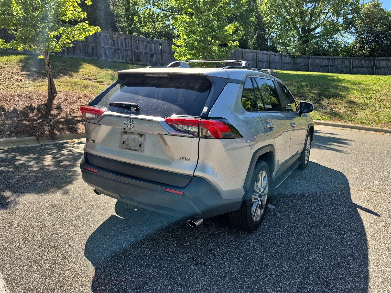 2020 Toyota RAV4 XLE Premium