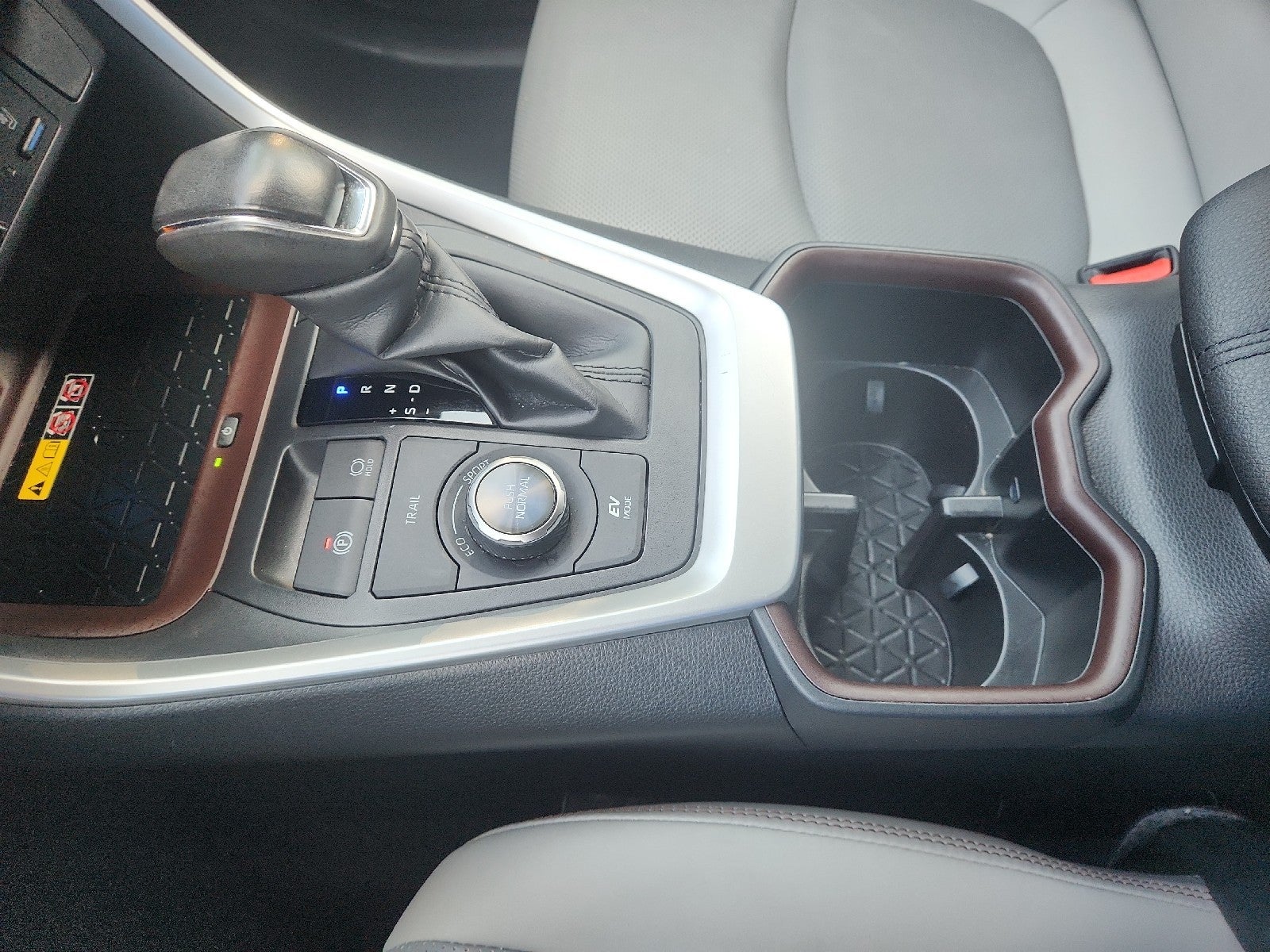 2023 Toyota RAV4 Hybrid Limited