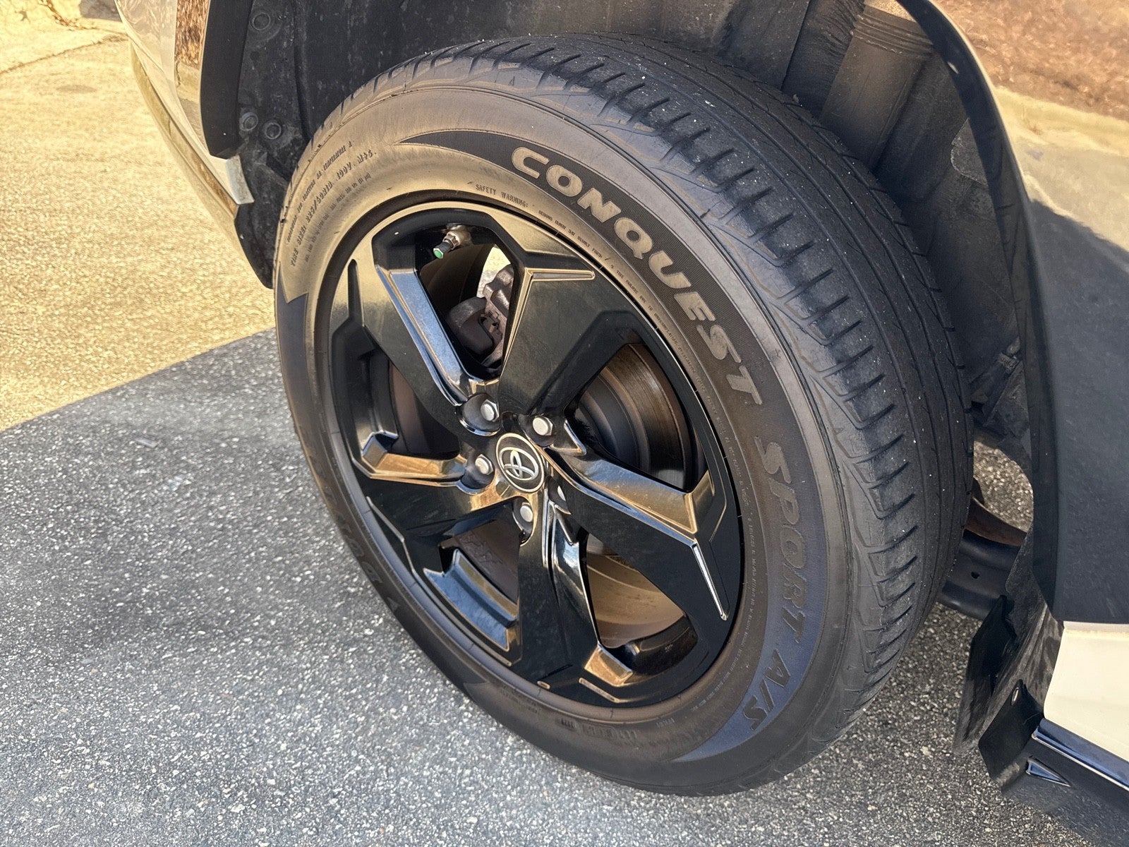 2019 Toyota RAV4 Hybrid XSE