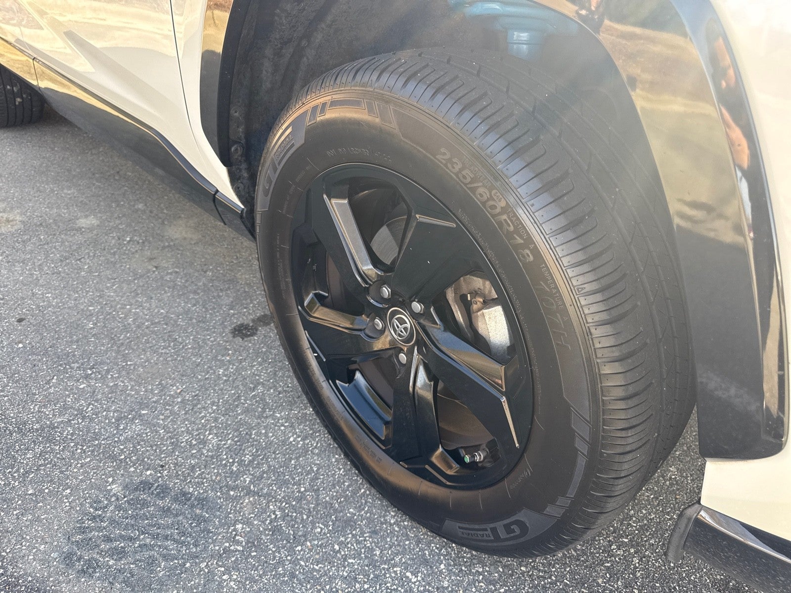 2019 Toyota RAV4 Hybrid XSE