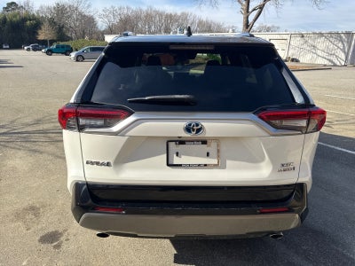 2019 Toyota RAV4 Hybrid XSE