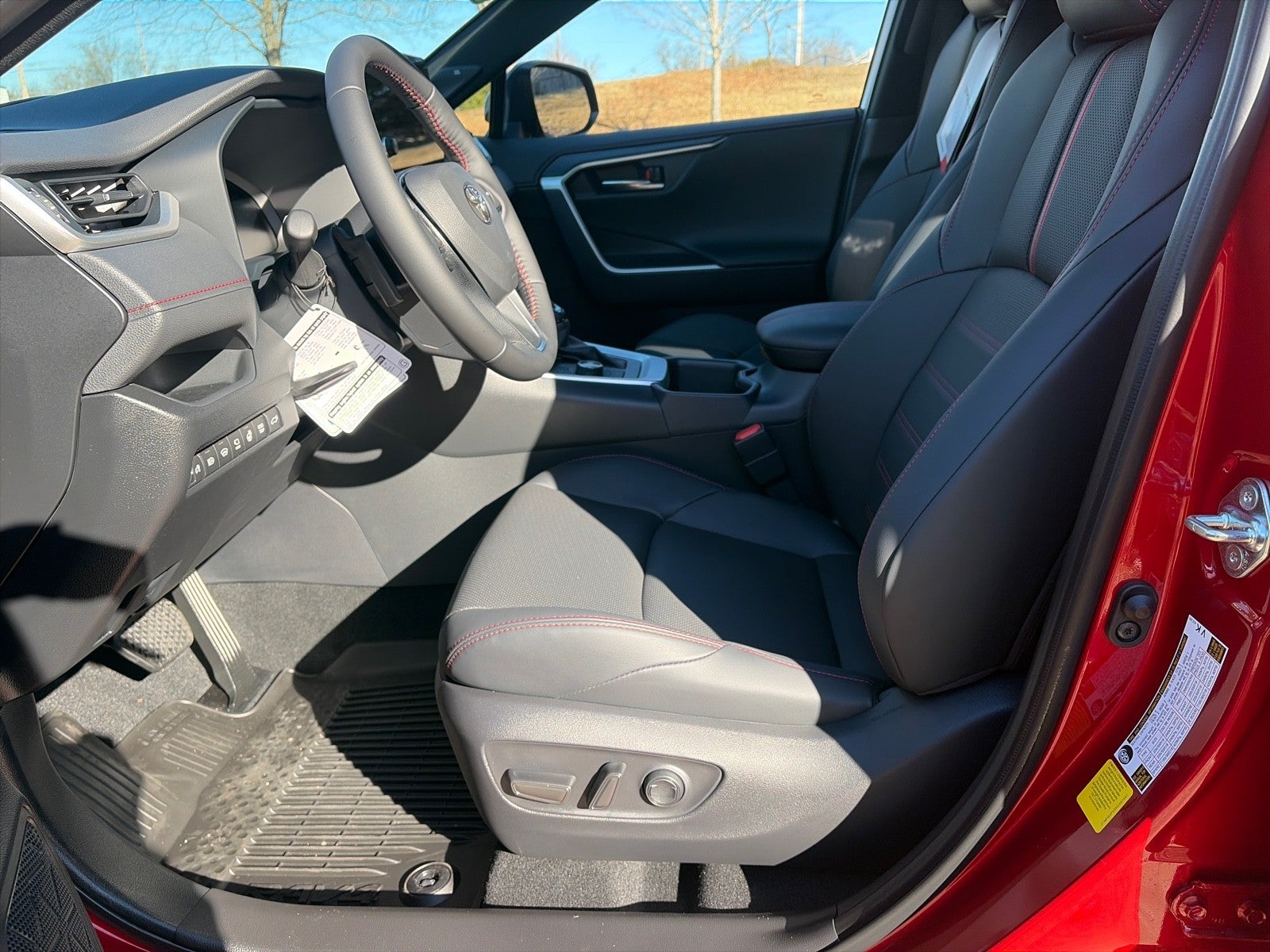 2025 Toyota RAV4 Plug-In Hybrid XSE