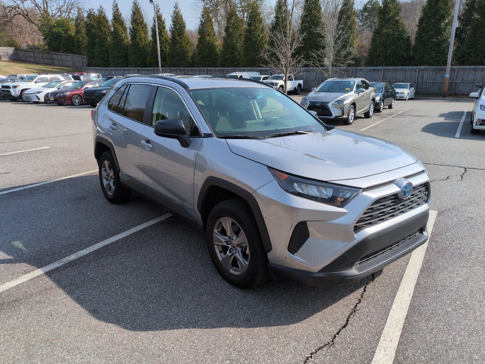 2022 Toyota RAV4 Hybrid LE