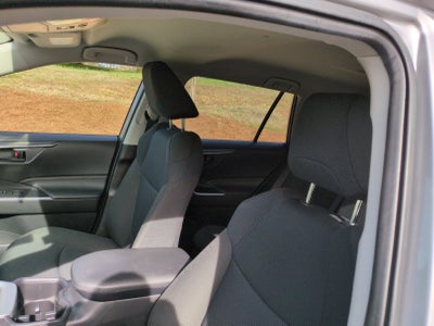 2022 Toyota RAV4 Hybrid LE