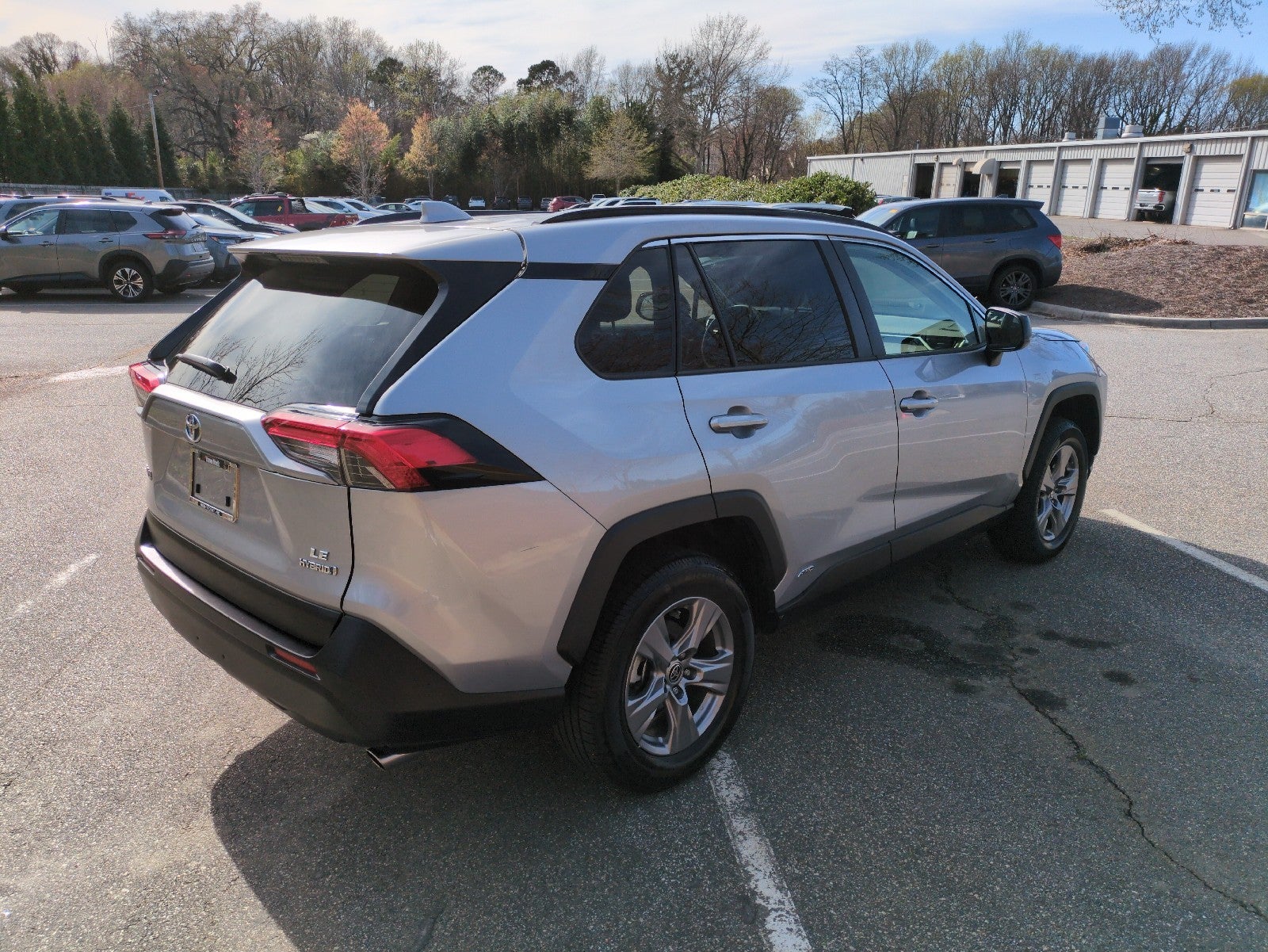 2022 Toyota RAV4 Hybrid LE