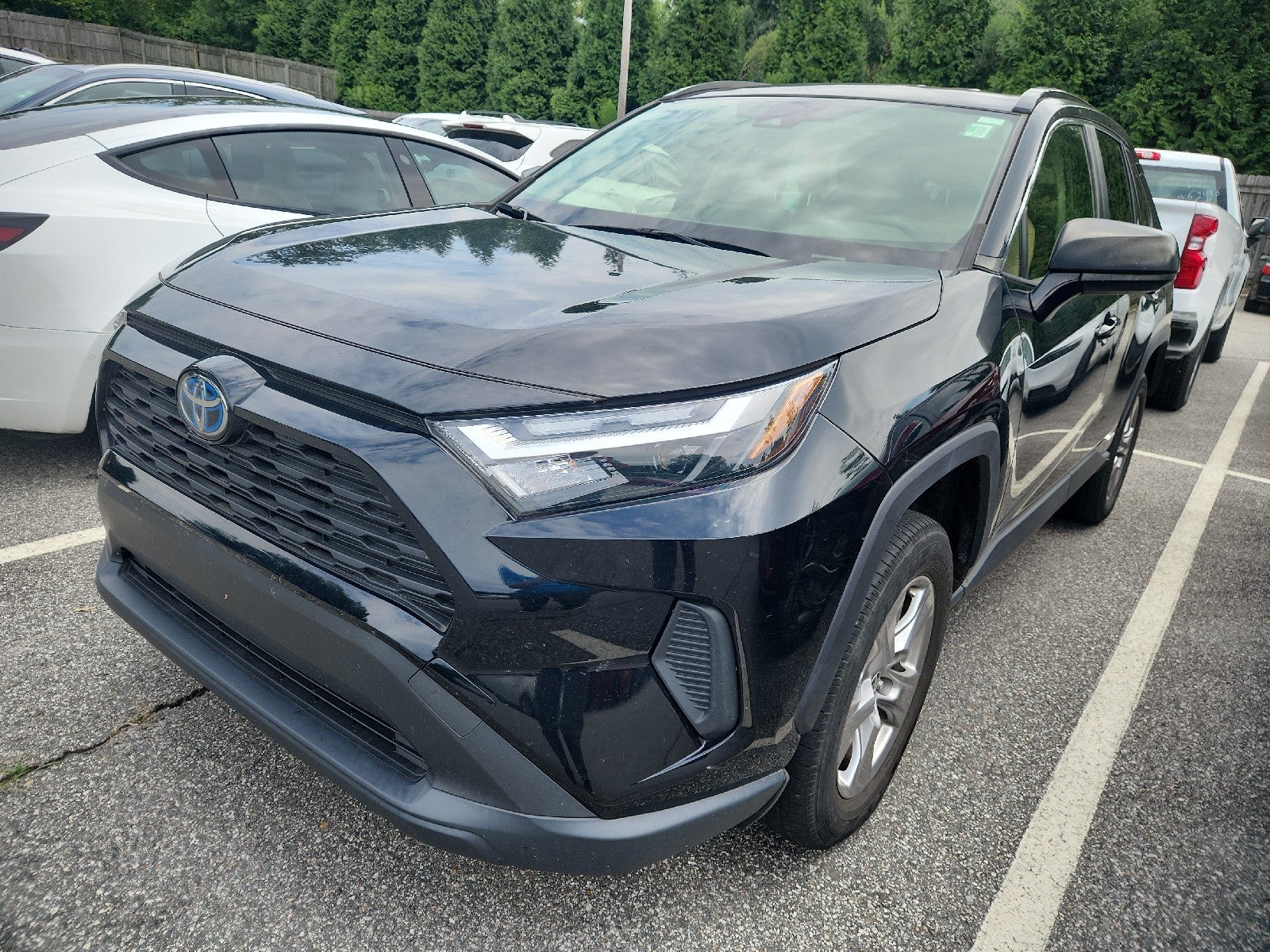 2023 Toyota RAV4 Hybrid LE