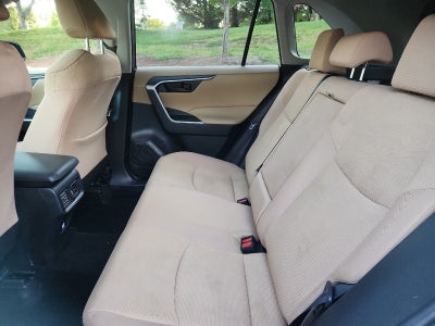 2023 Toyota RAV4 Hybrid LE
