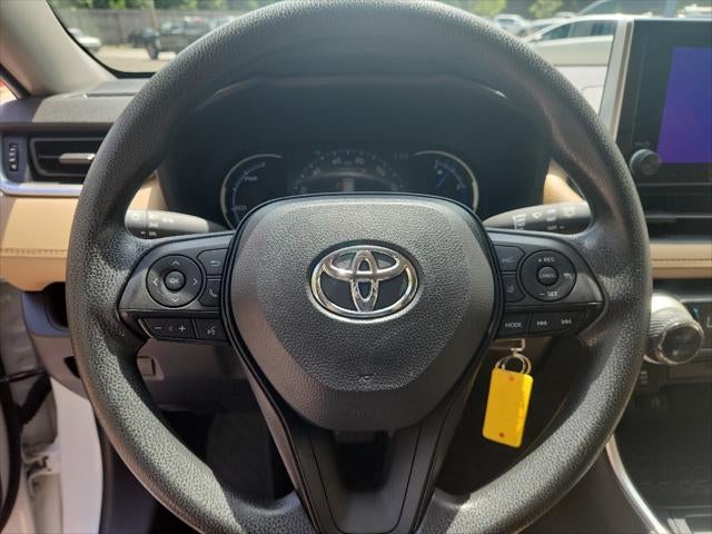 2023 Toyota RAV4 Hybrid LE