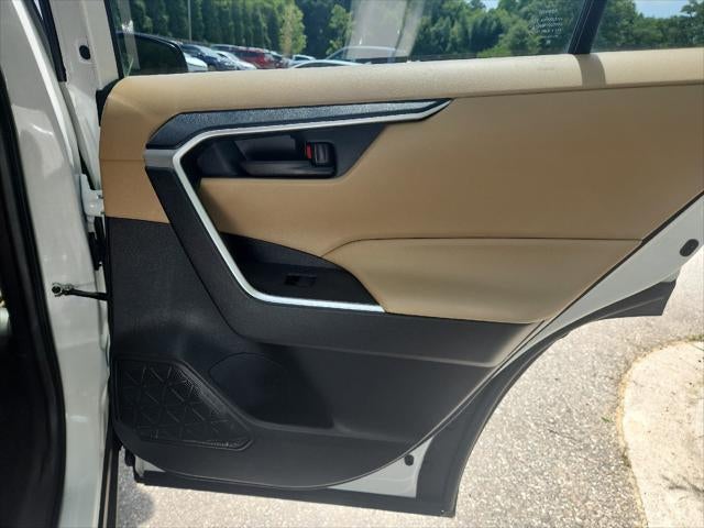 2023 Toyota RAV4 Hybrid LE