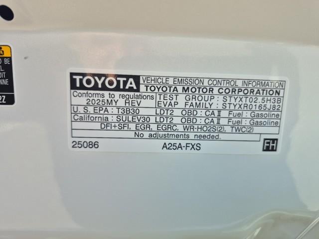 2025 Toyota RAV4 Hybrid LE