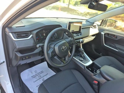 2025 Toyota RAV4 Hybrid LE