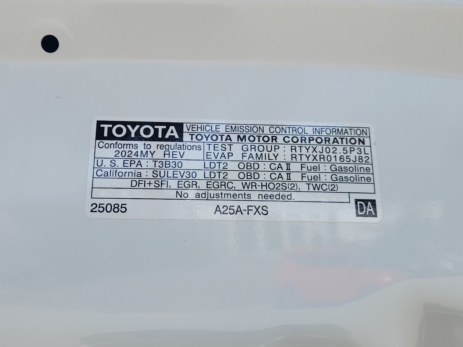 2024 Toyota RAV4 Hybrid LE