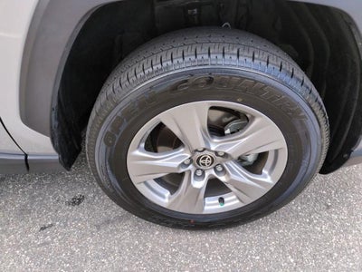 2025 Toyota RAV4 Hybrid LE