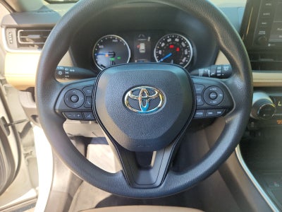 2022 Toyota RAV4 Hybrid XLE