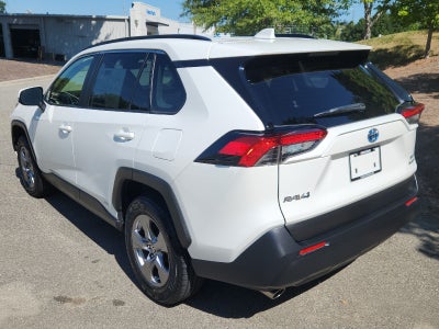 2022 Toyota RAV4 Hybrid XLE
