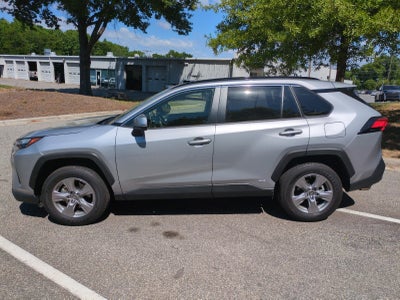 2025 Toyota RAV4 Hybrid XLE
