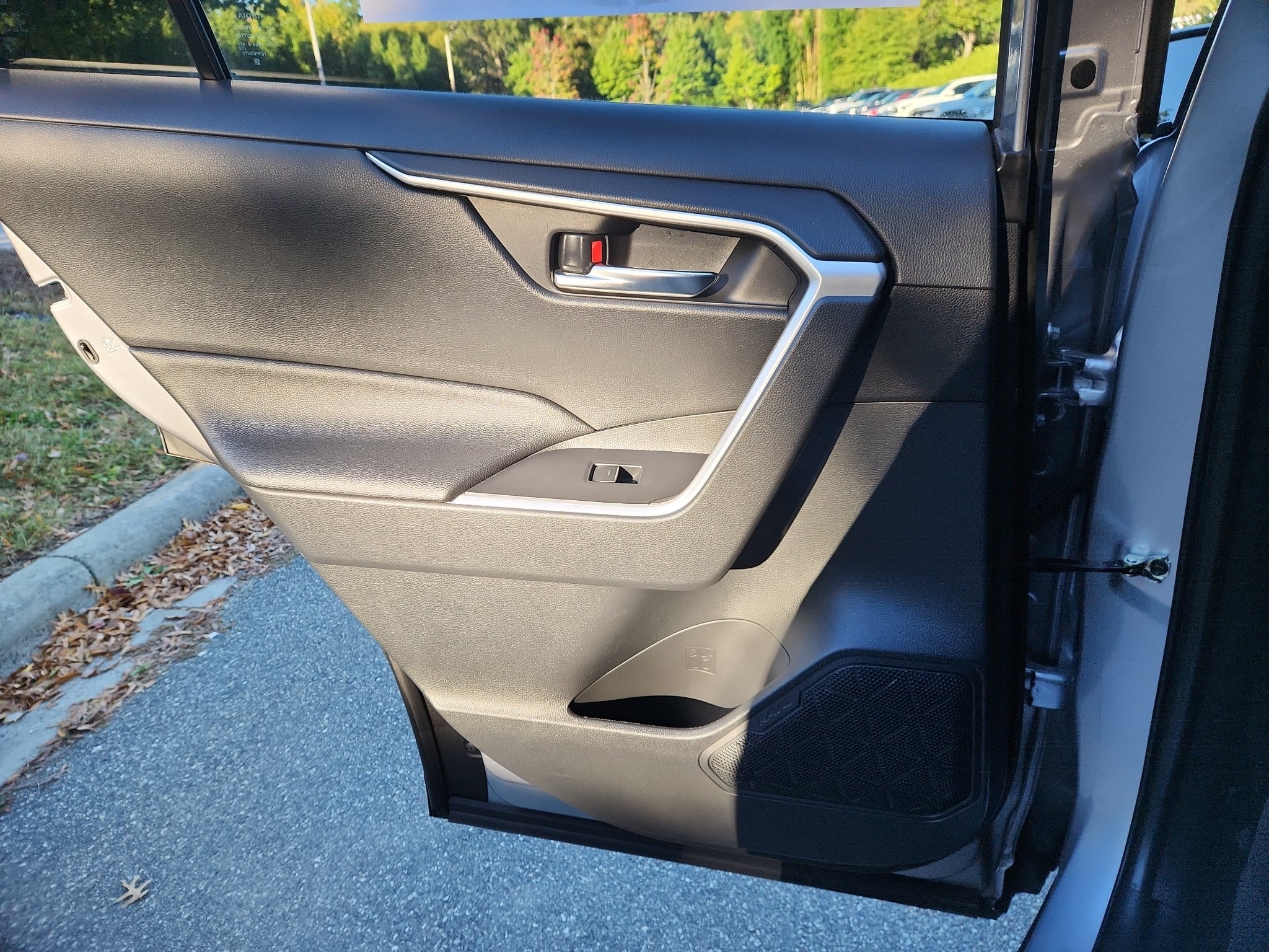 2024 Toyota RAV4 Hybrid Hybrid XLE