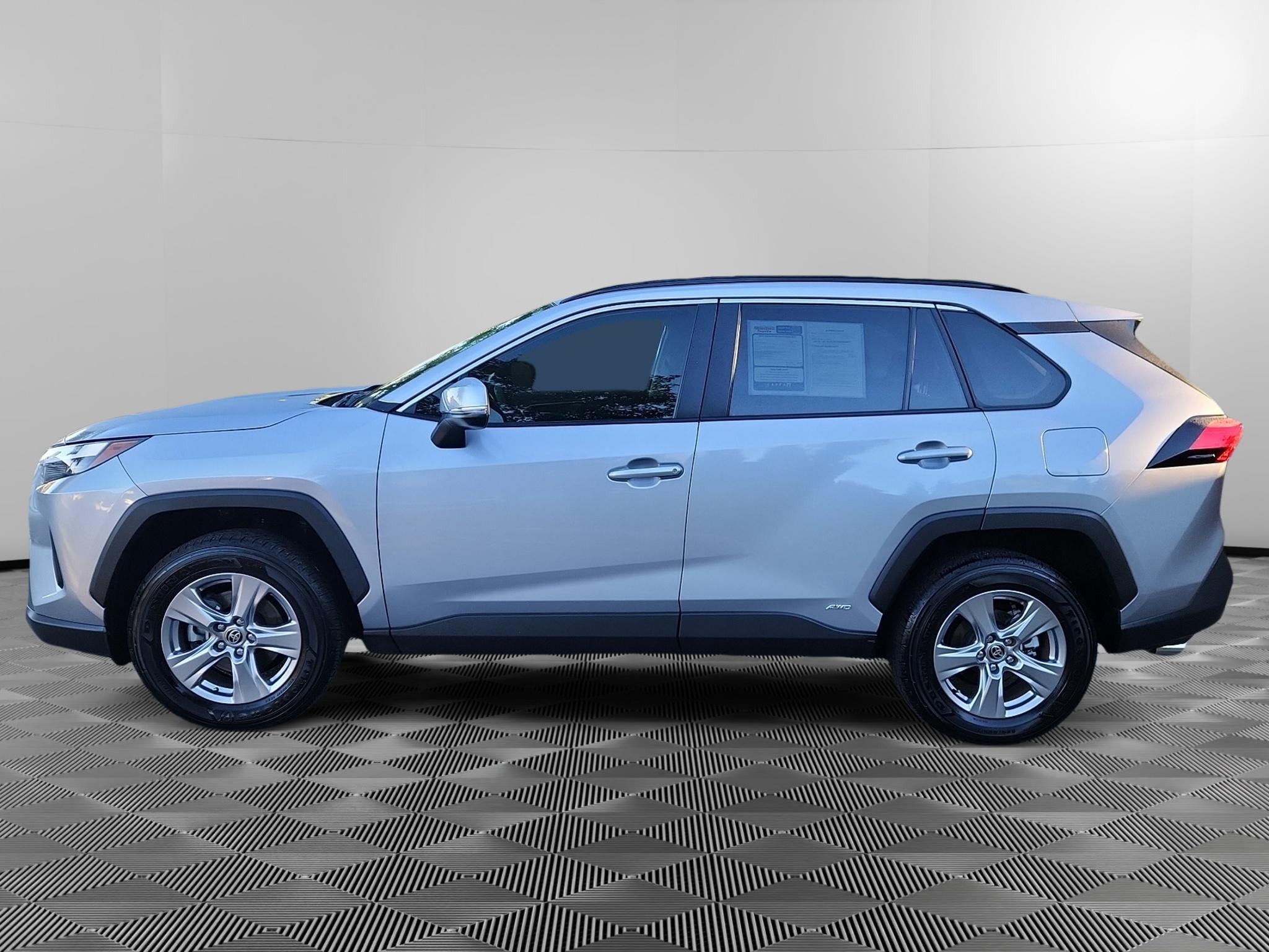2024 Toyota RAV4 Hybrid Hybrid XLE
