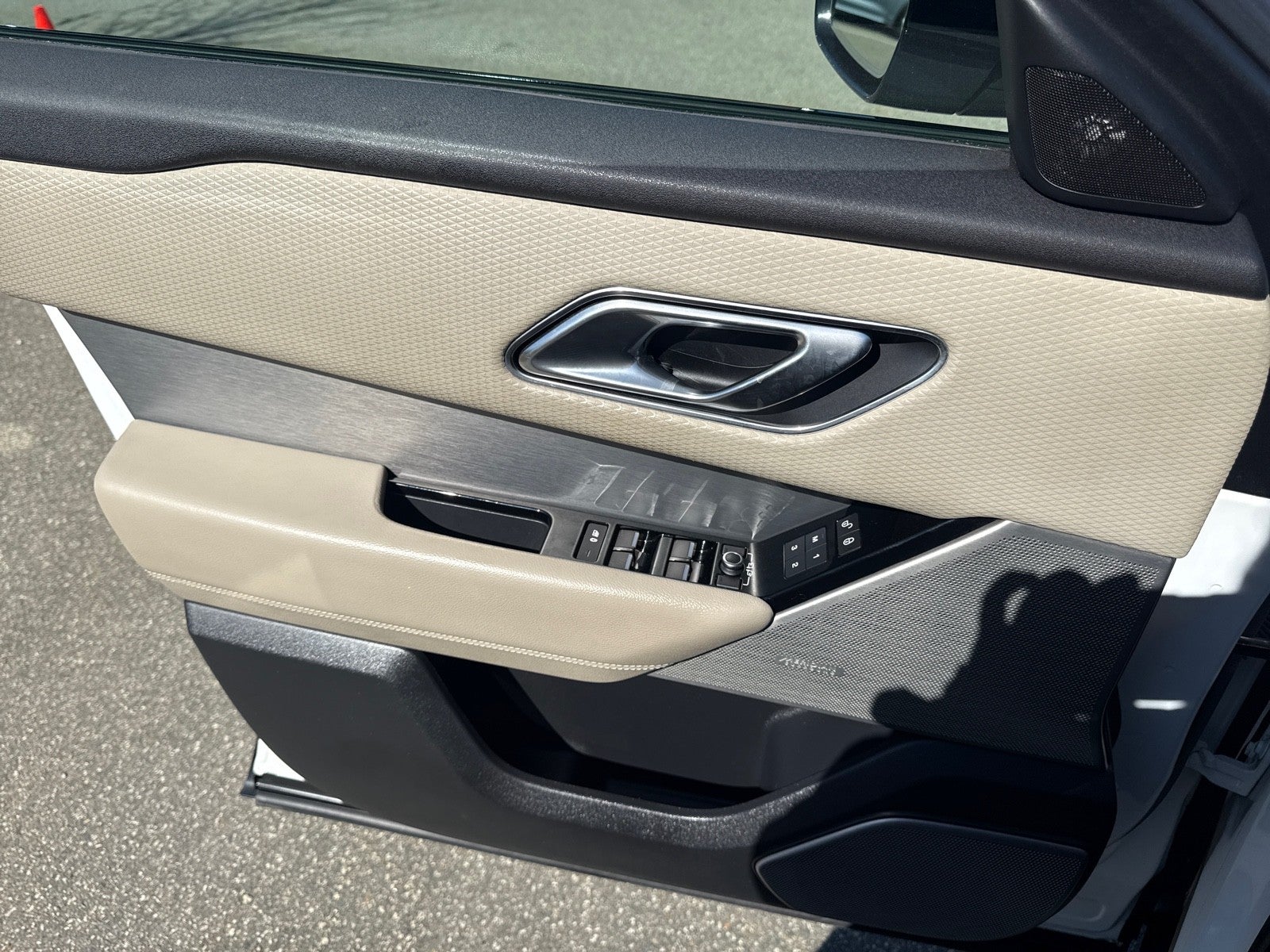 2018 Land Rover Range Rover Velar R-Dynamic SE