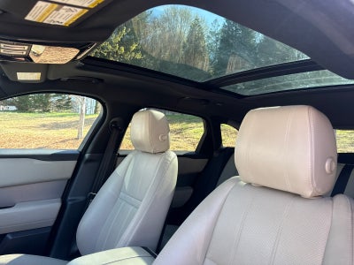 2018 Land Rover Range Rover Velar R-Dynamic SE