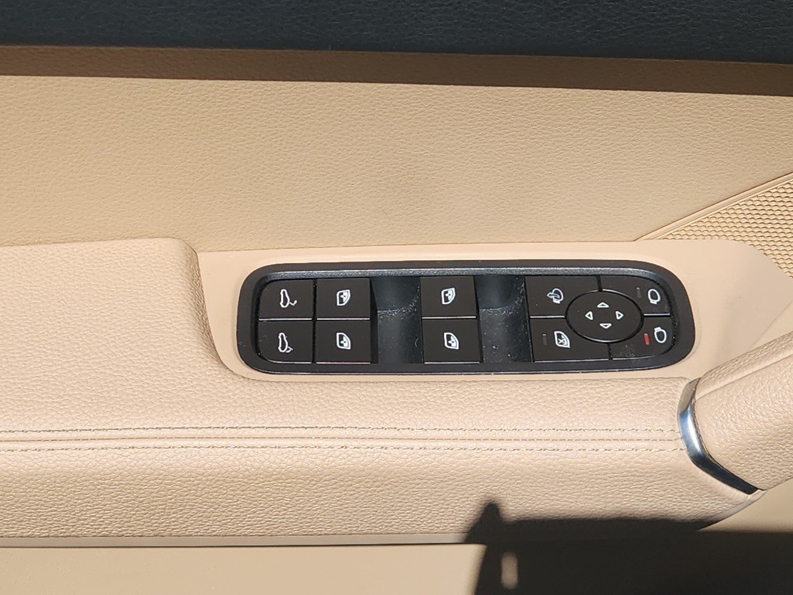 2022 Porsche Cayenne Platinum Edition