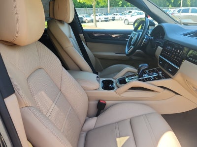 2022 Porsche Cayenne Platinum Edition