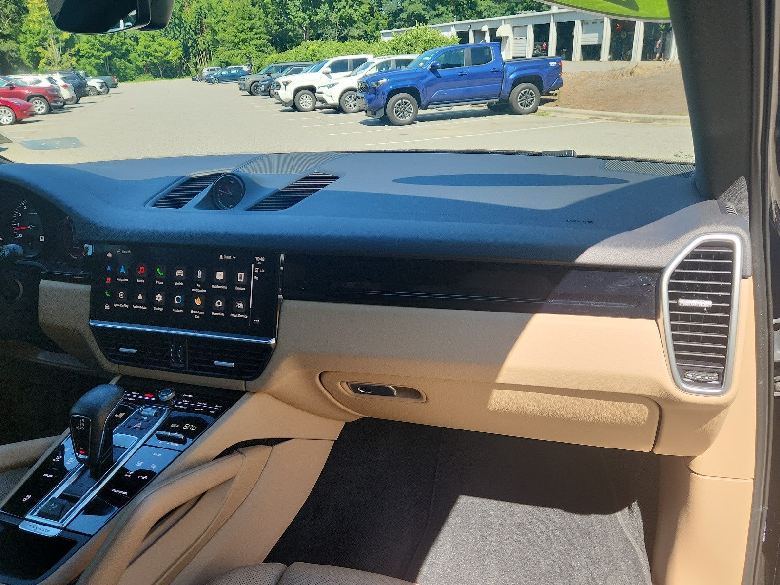 2022 Porsche Cayenne Platinum Edition
