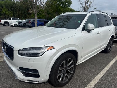 2019 Volvo XC90 Momentum