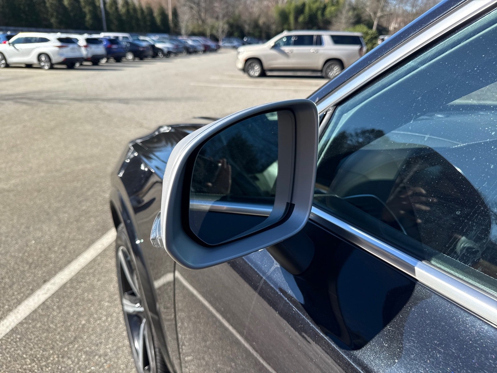 2019 Volvo XC90 R-Design