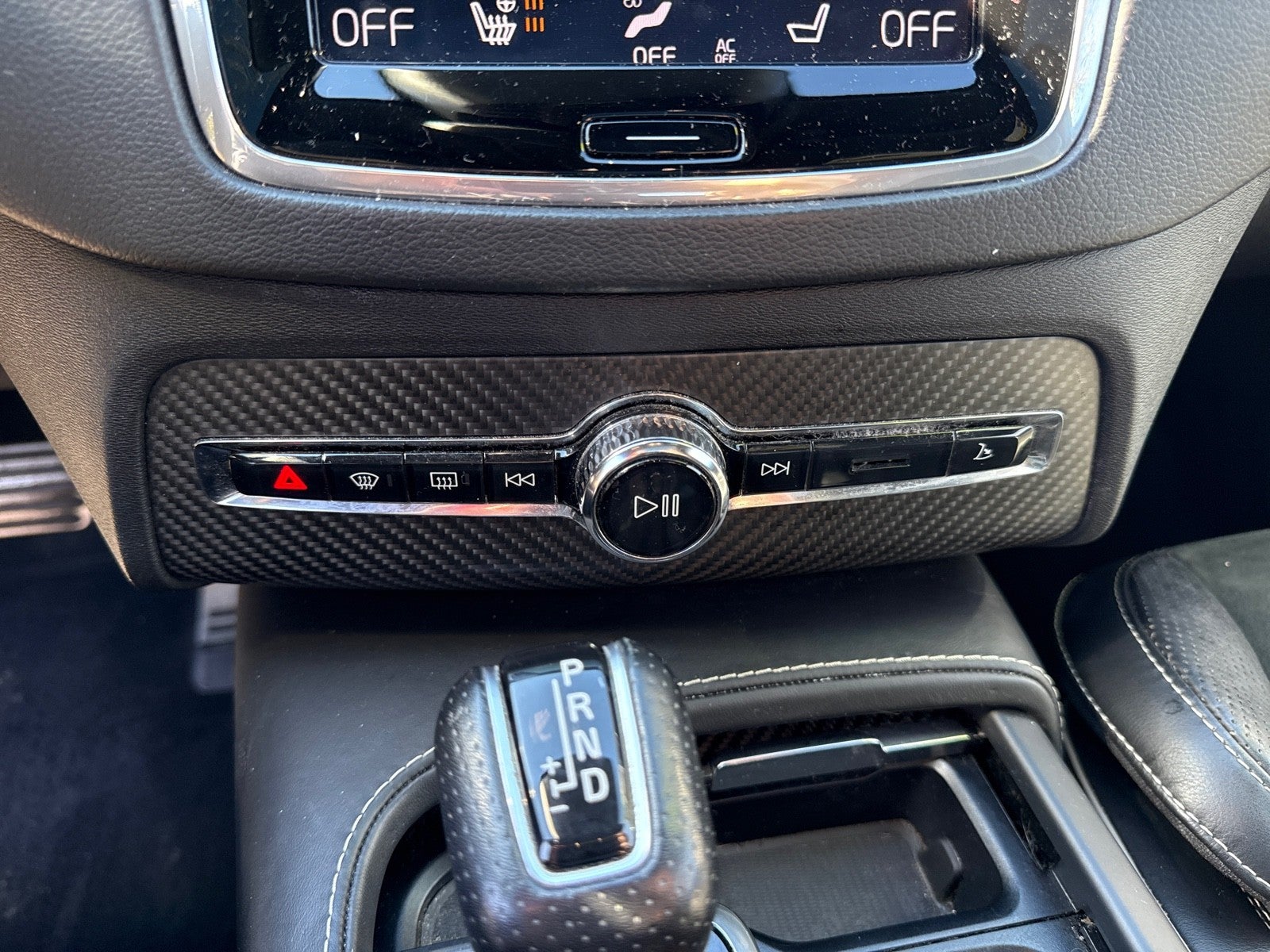 2019 Volvo XC90 R-Design