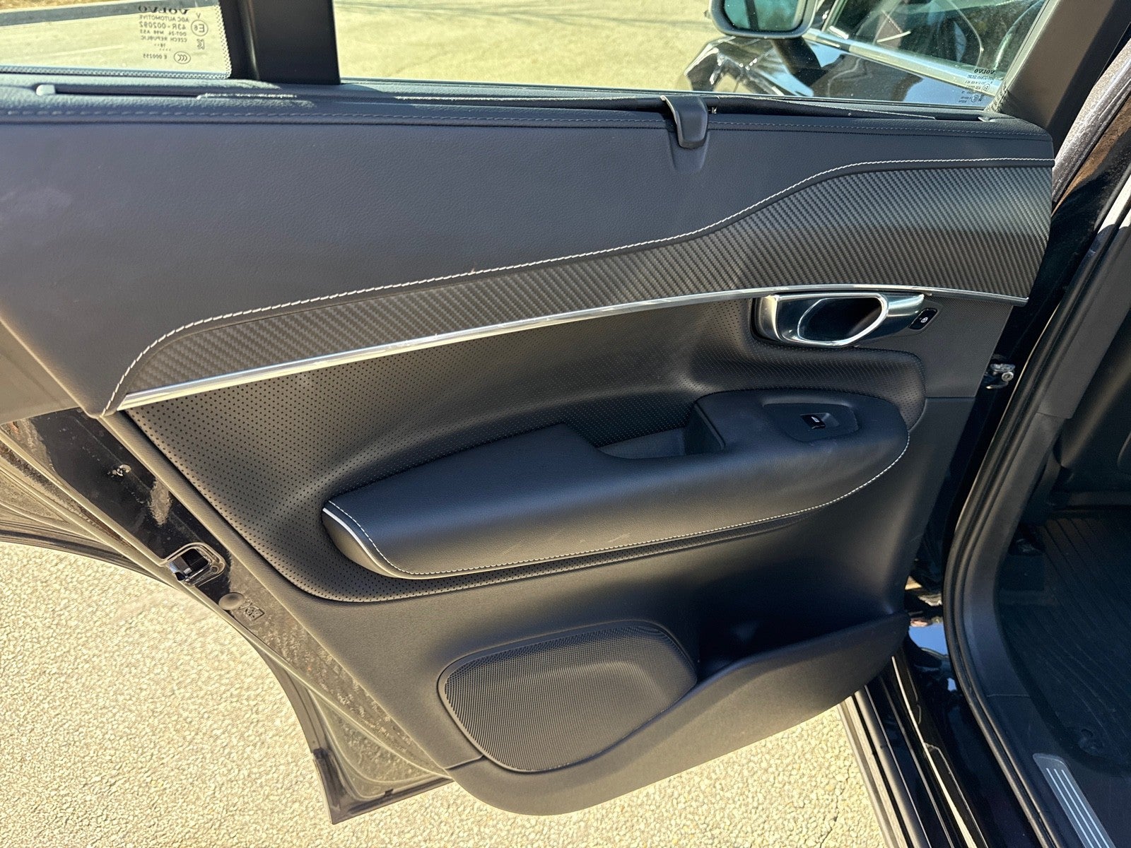 2019 Volvo XC90 R-Design