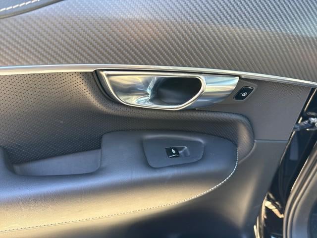 2019 Volvo XC90 R-Design