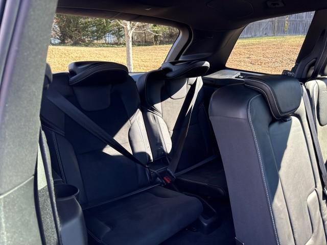 2019 Volvo XC90 R-Design