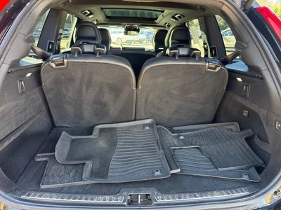 2019 Volvo XC90 R-Design